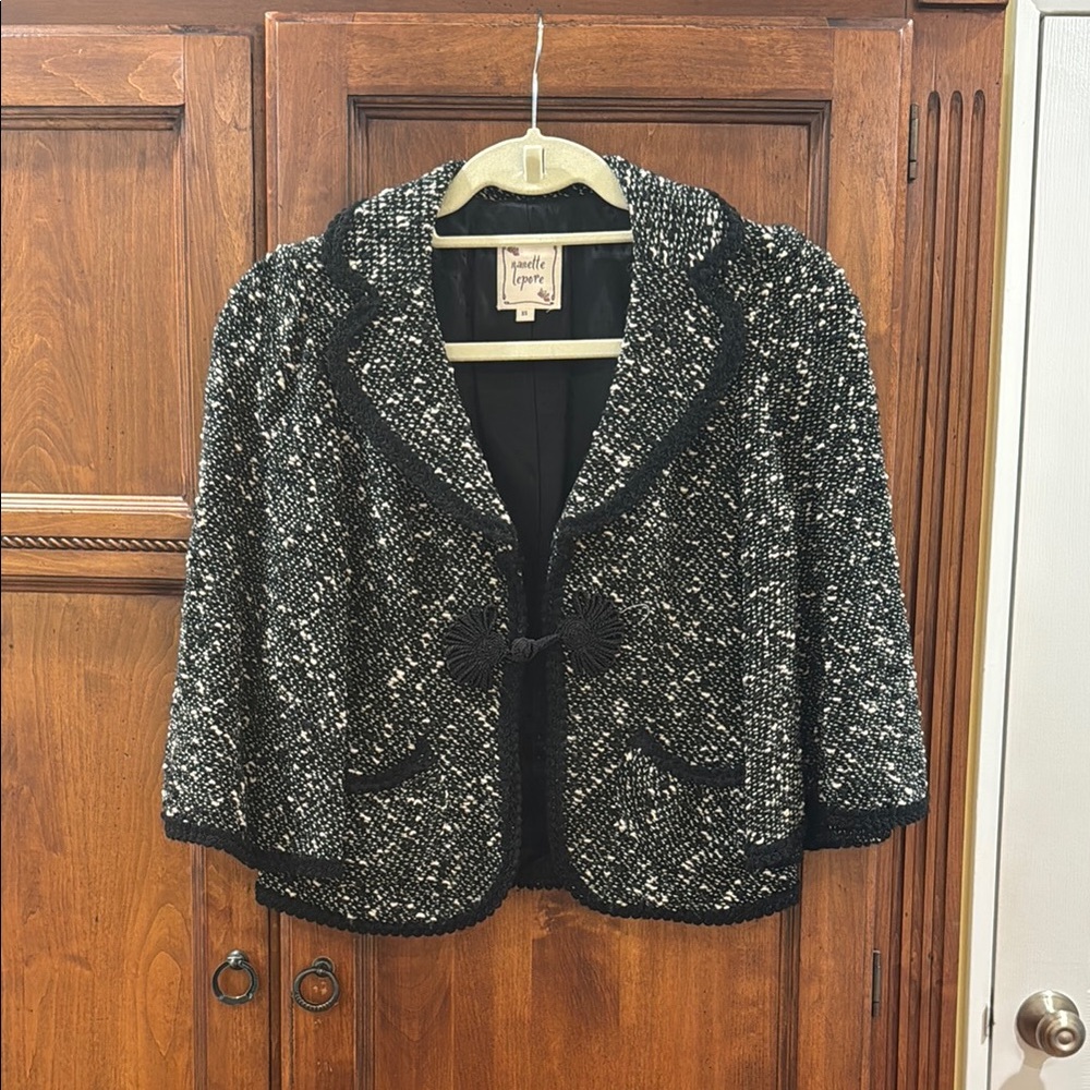 Women's Tweed Black and White Jacket